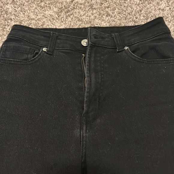 H&M divided black pair of wide leg jeans - Picture 3 of 3
